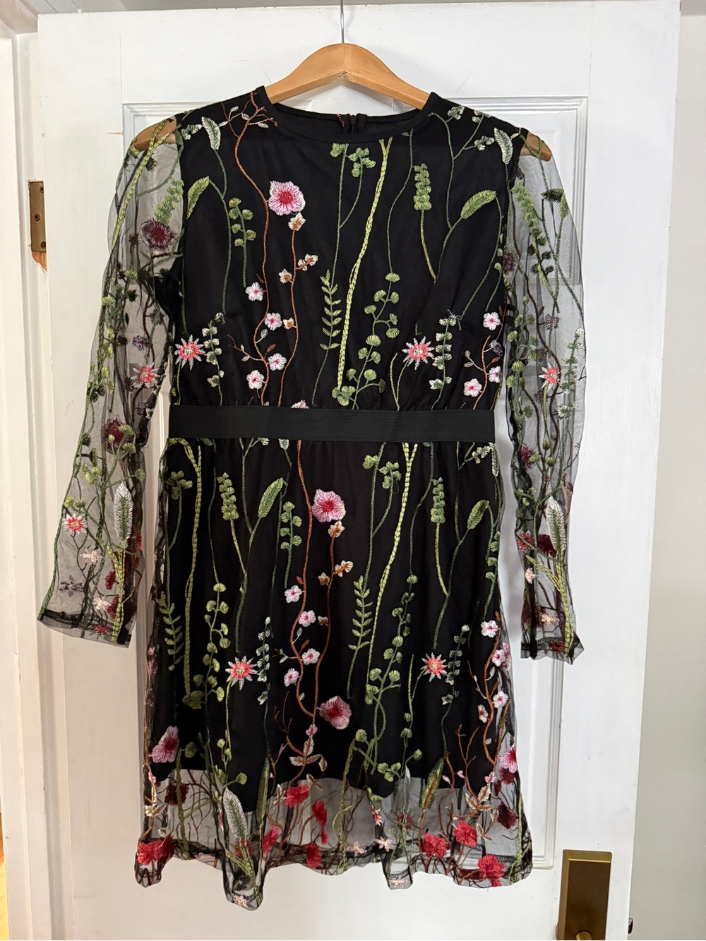 Milumia Women's Floral Embroidery Mesh Round Neck Tunic Party Dress